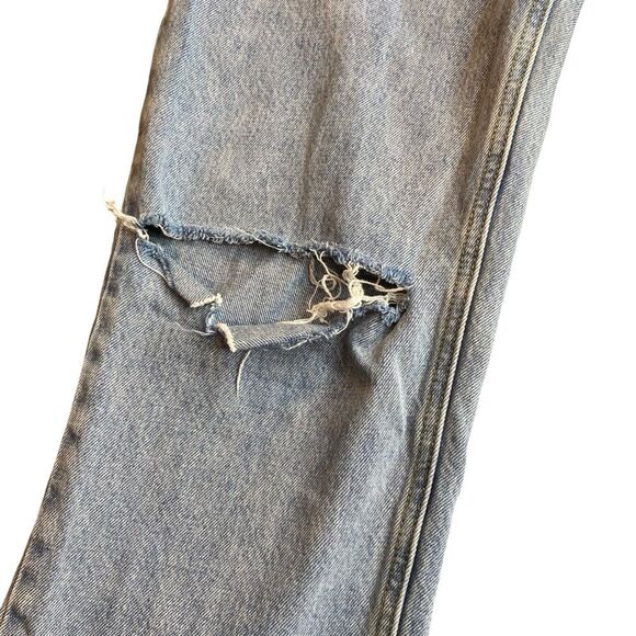 Princess Poly Women’s 8 Ripped Knee Straight Leg Jeans Light Distressed Denim - Picture 6 of 10